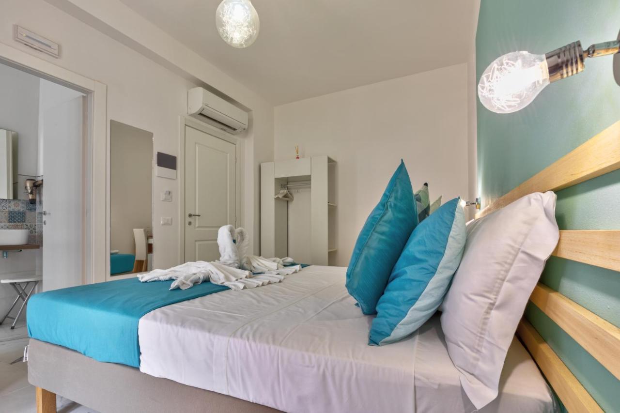 Sofia Holiday Hotel Riomaggiore Bagian luar foto