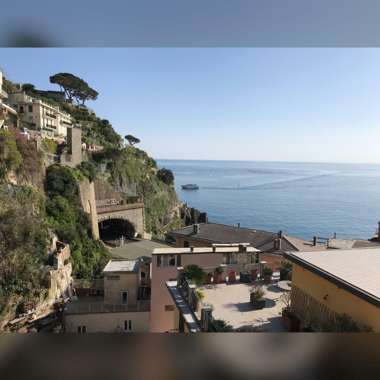 Sofia Holiday Hotel Riomaggiore Bagian luar foto